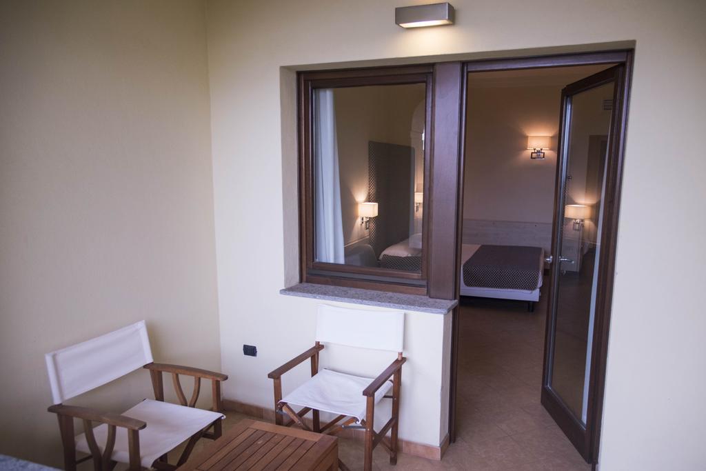 Hotel Resort Lido Degli Aranci Vibo Valentia Exterior foto