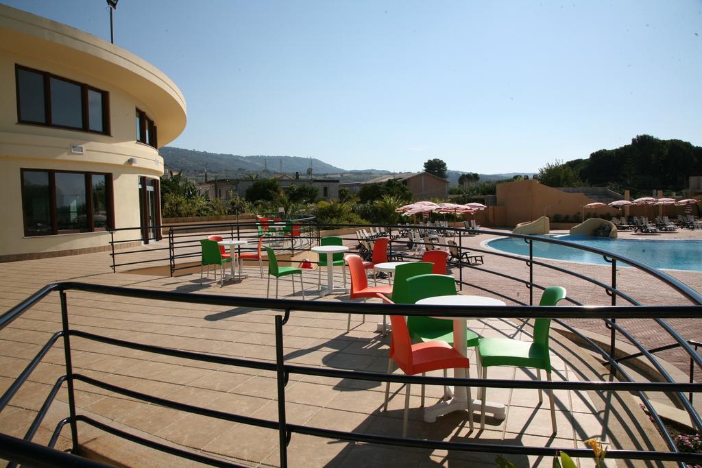 Hotel Resort Lido Degli Aranci Vibo Valentia Exterior foto