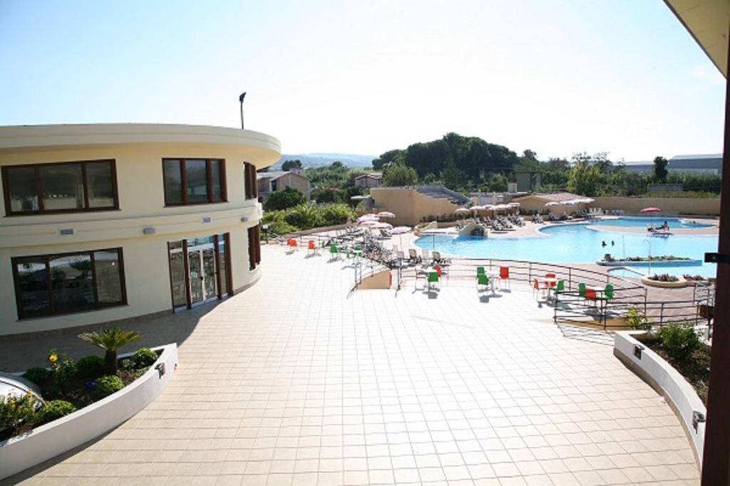 Hotel Resort Lido Degli Aranci Vibo Valentia Exterior foto